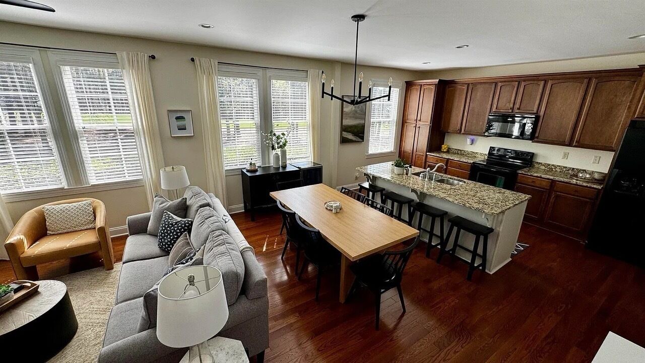 Photo of Livingroom in Reynolds Landing
