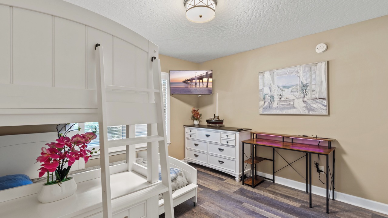Photo of Bedroom in Fort Walton Beach