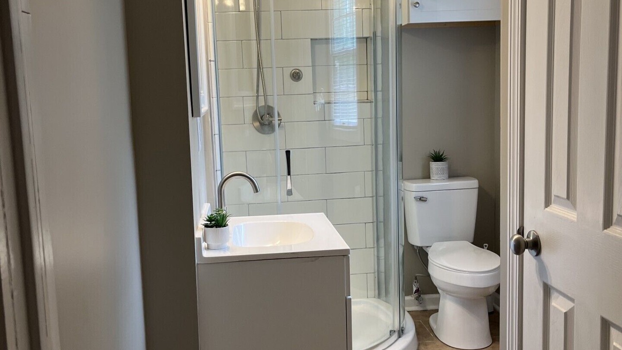 Photo of Bathroom in Tuscaloosa