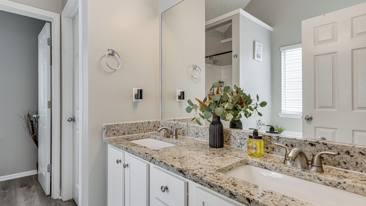 Photo of Bathroom in Locust Grove