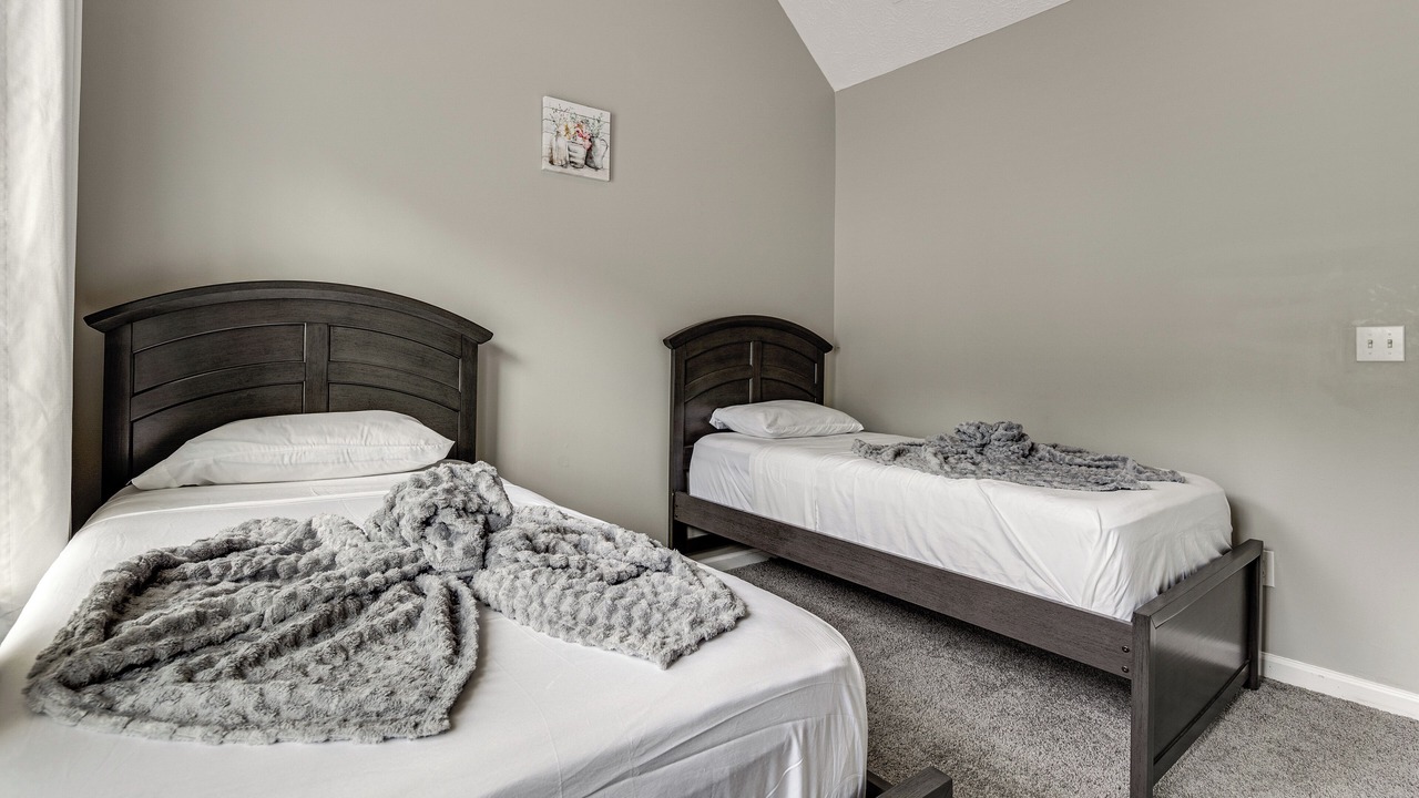 Photo of Bedroom in Locust Grove