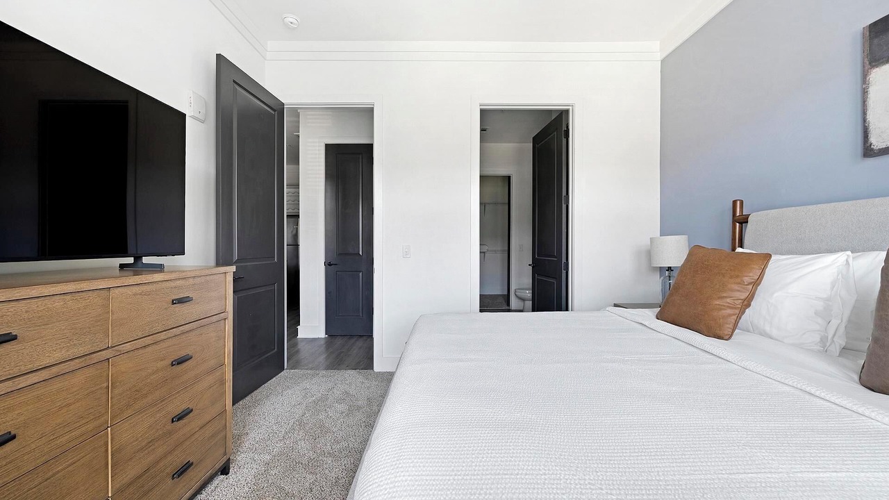 Photo of Bedroom in Pooler