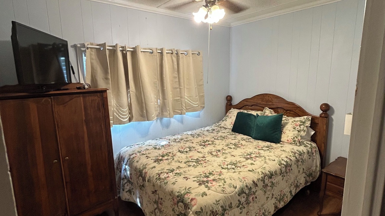 Photo of Bedroom in Oxford