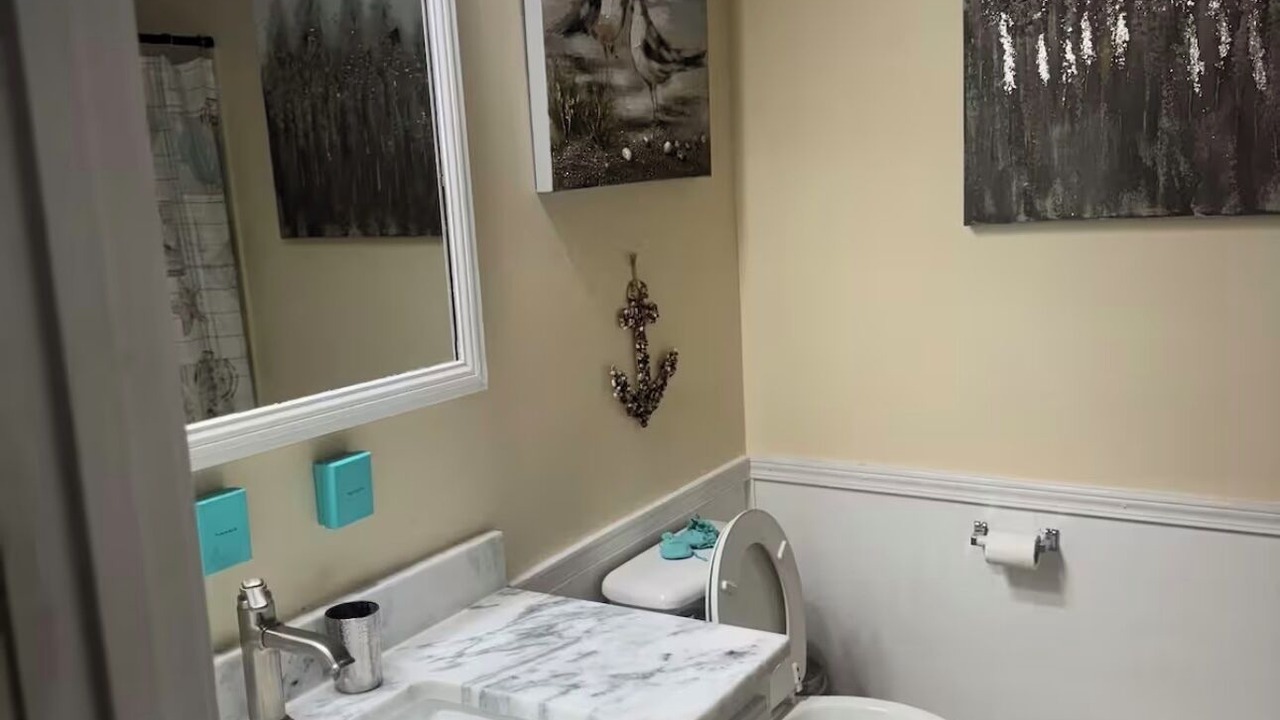 Photo of Bathroom in Clinton