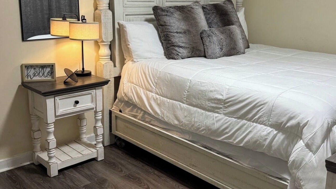 Photo of Bedroom in Clinton