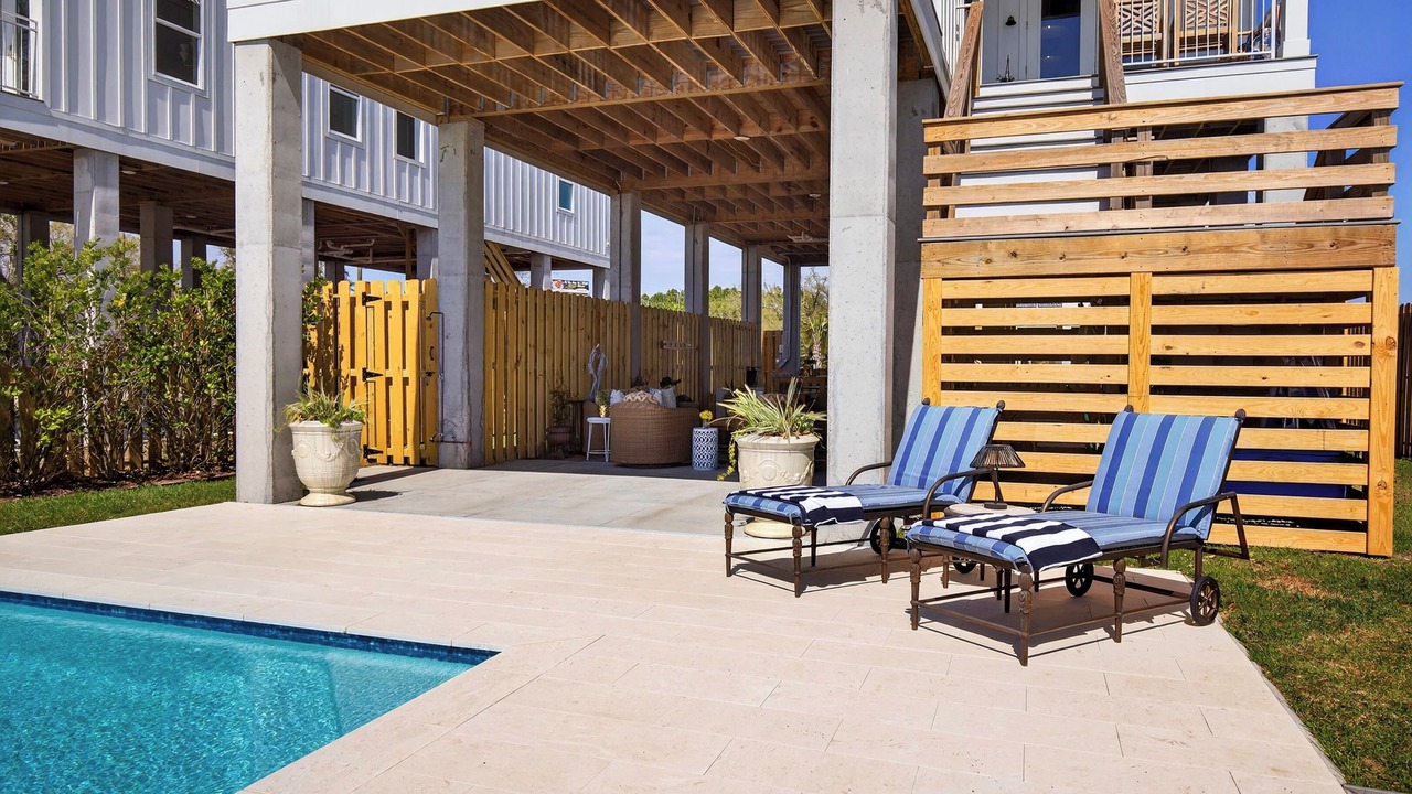Photo of Outdoor in Henderson Point