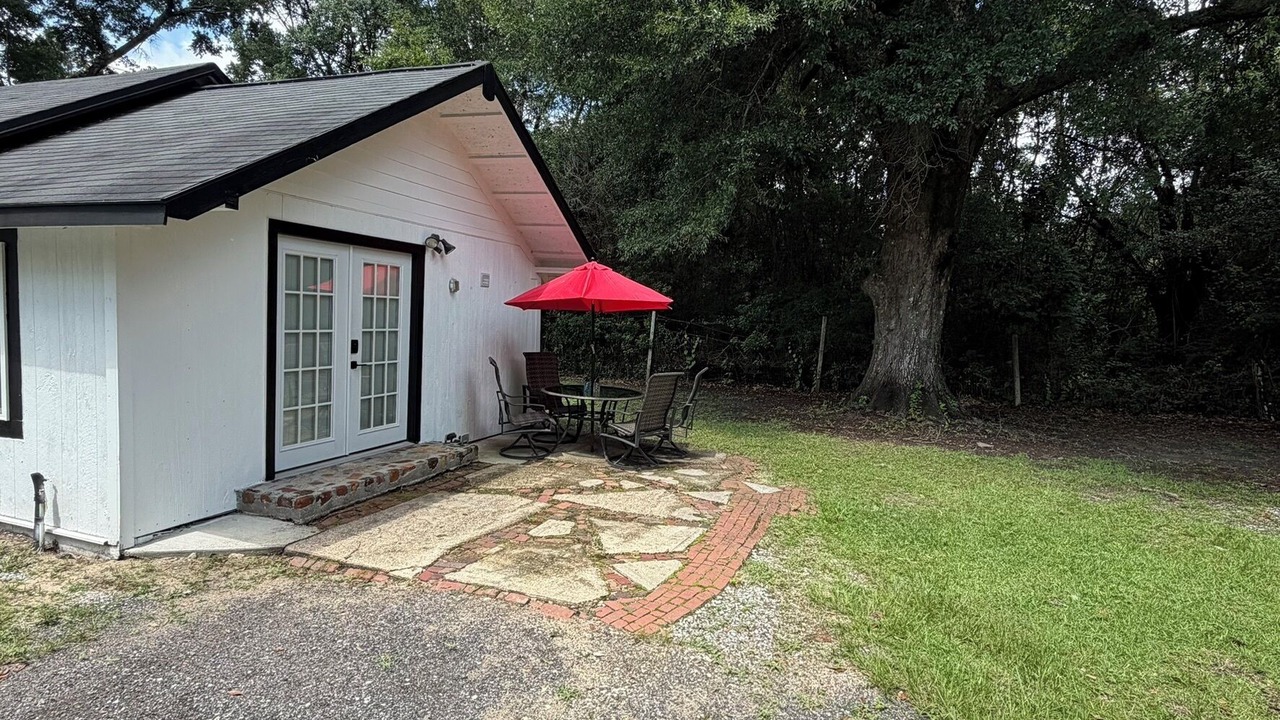 Photo of Outdoor in Milton