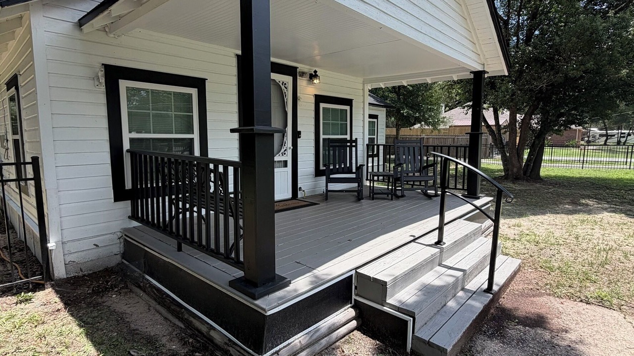 Photo of Patio Balcony in Milton