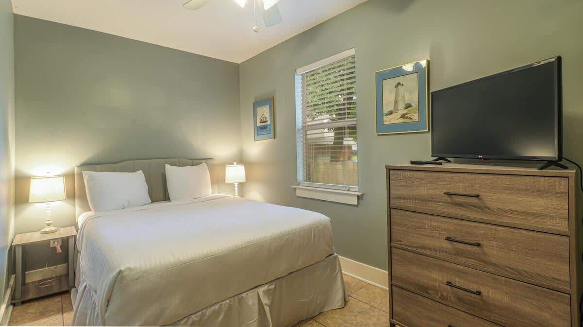 Photo of Bedroom in Biloxi