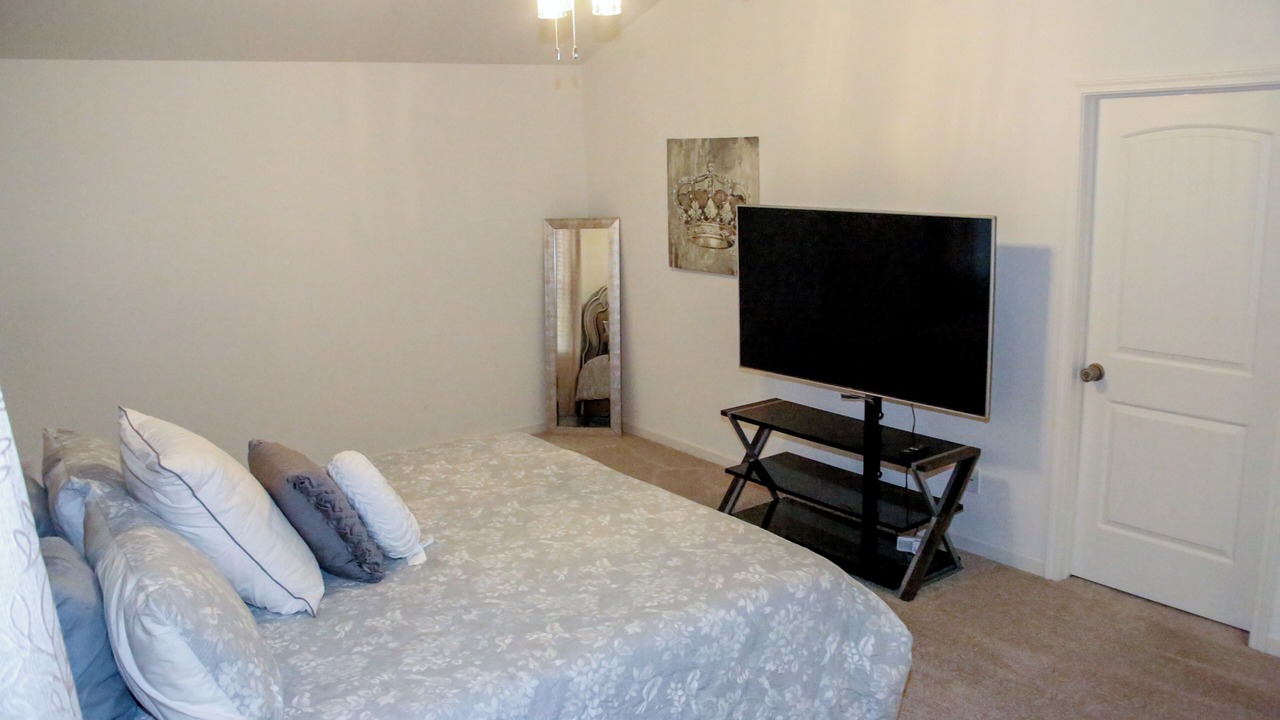 Photo of Bedroom in Tuscaloosa