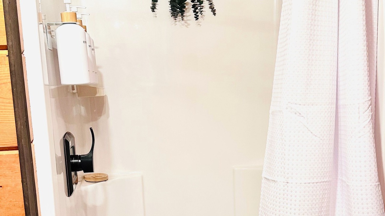 Photo of Bathroom in Centre