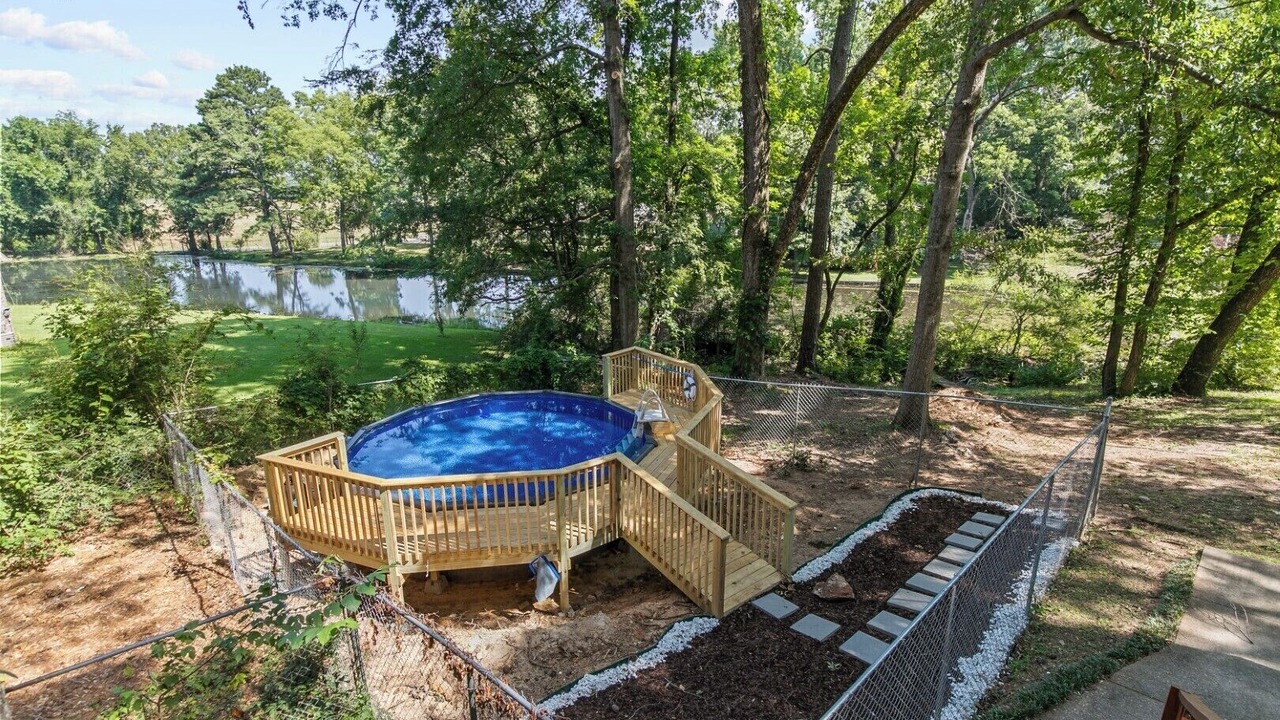 Photo of Outdoor in Crestline Heights
