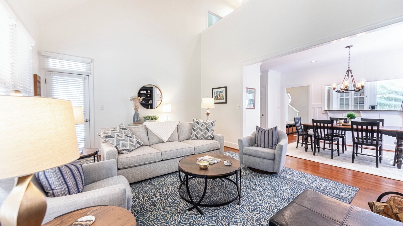 Photo of Livingroom in Greensboro
