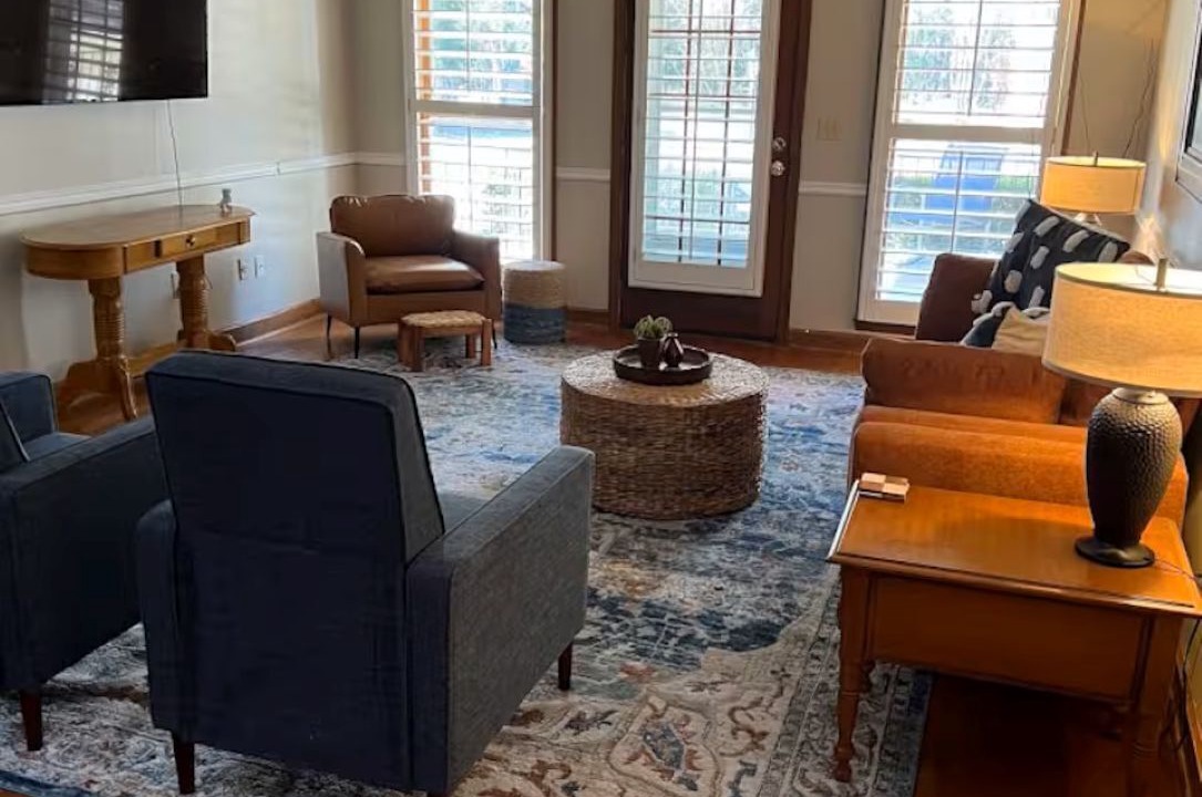 Photo of Livingroom in Pittsview