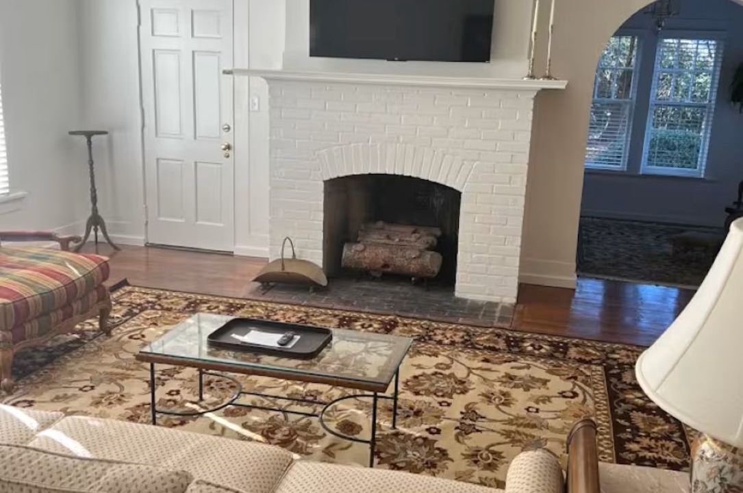 Photo of Livingroom in Pittsview