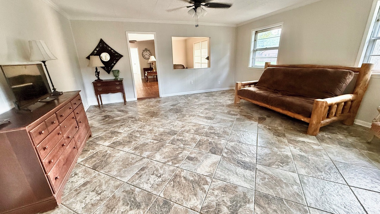 Photo of Livingroom in Vicksburg