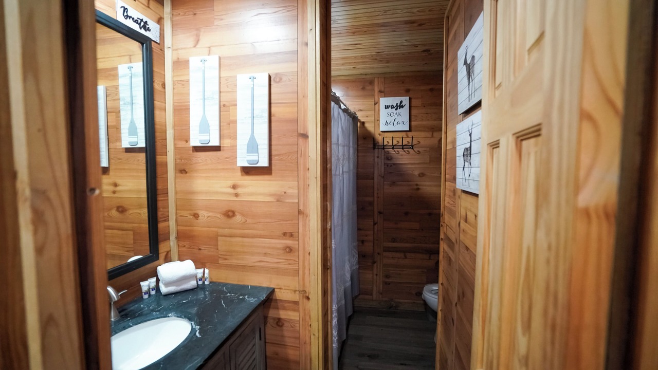 Photo of Bathroom in Citronelle