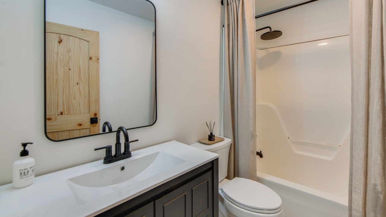 Photo of Bathroom in Shiloh