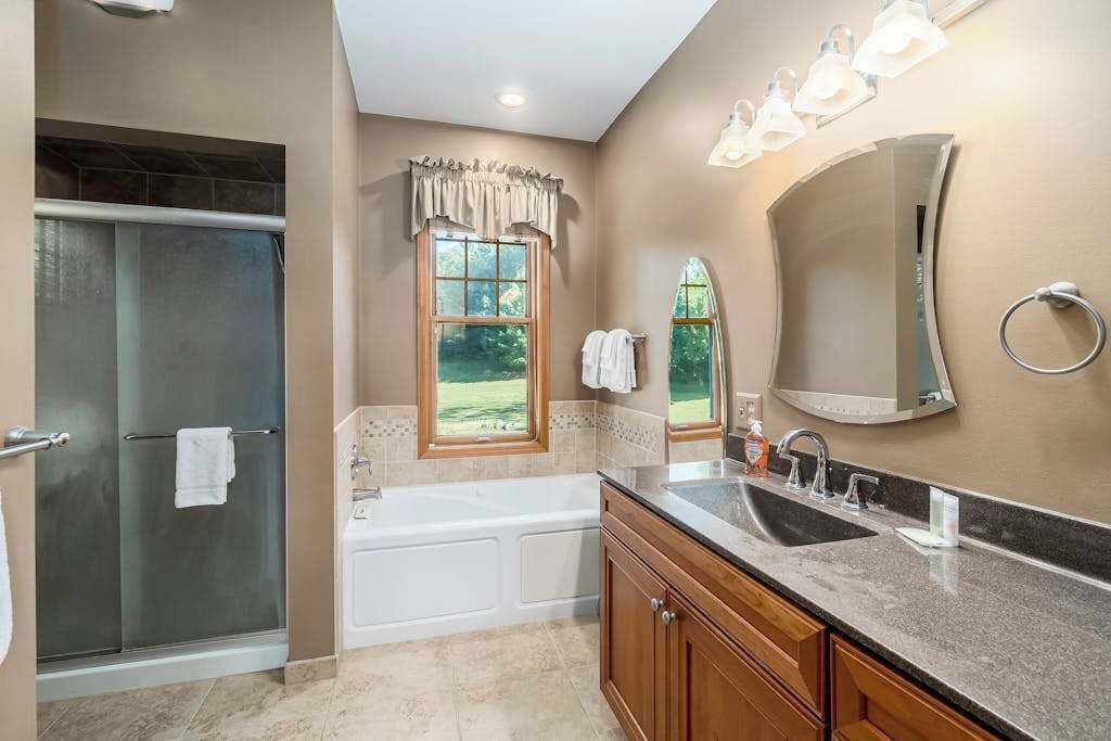Photo of Bathroom in Arcadia