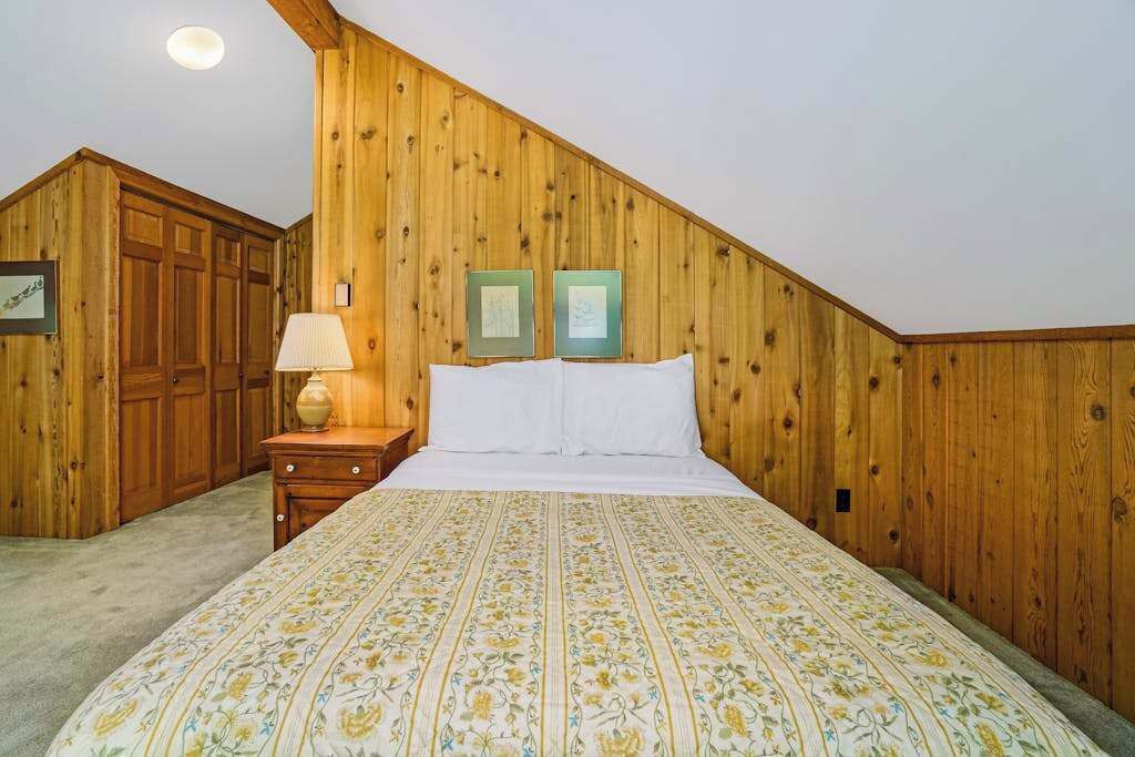 Photo of Bedroom in Lake Township