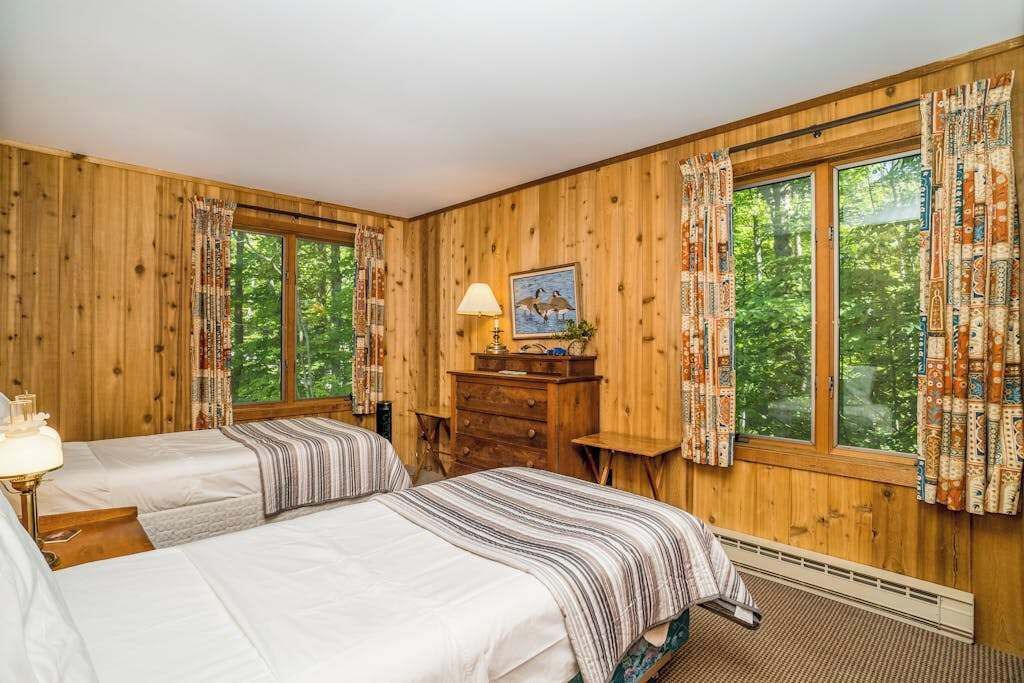 Photo of Bedroom in Lake Township