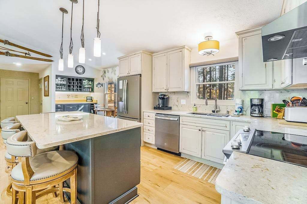 Photo of Kitchen in Thompsonville