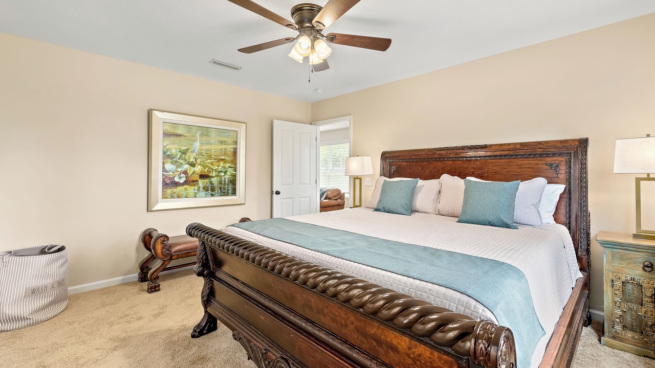 Photo of Bedroom in Enterprise