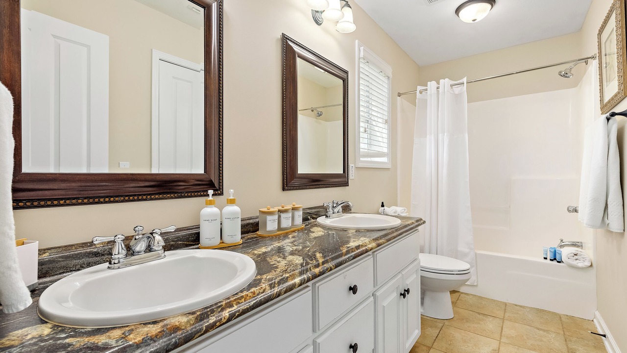 Photo of Bathroom in Enterprise