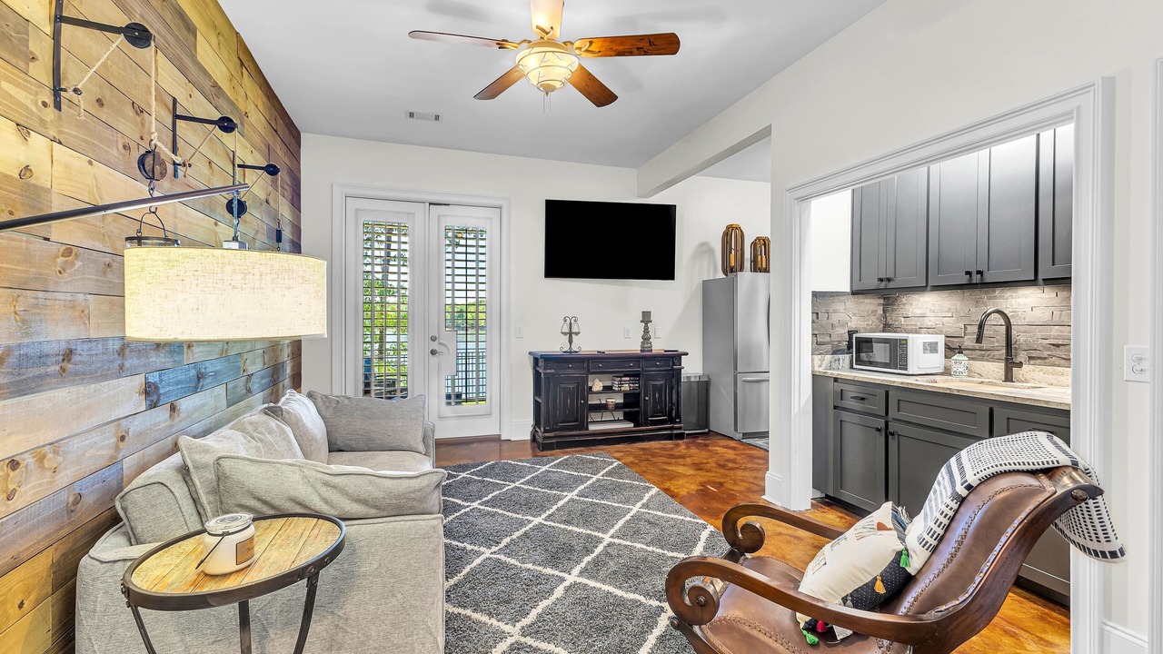 Photo of Livingroom in Dadeville