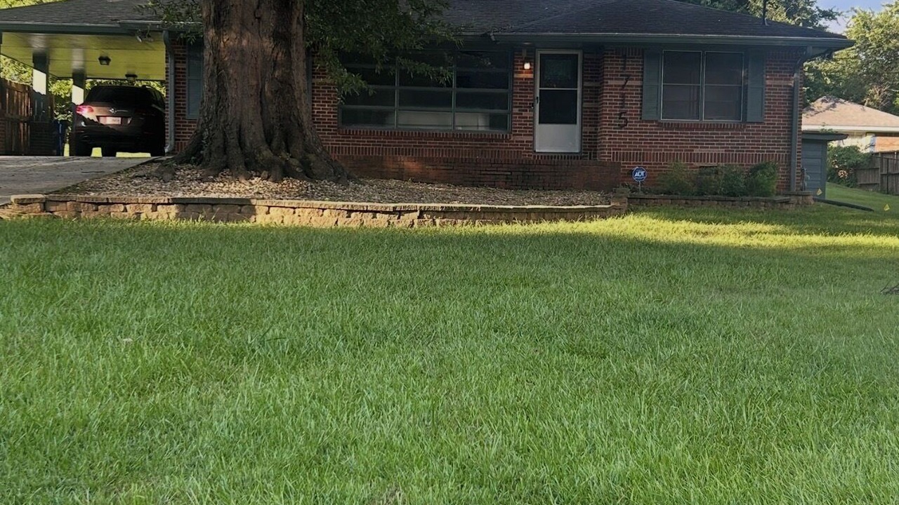 Photo of Outdoor in Tucker