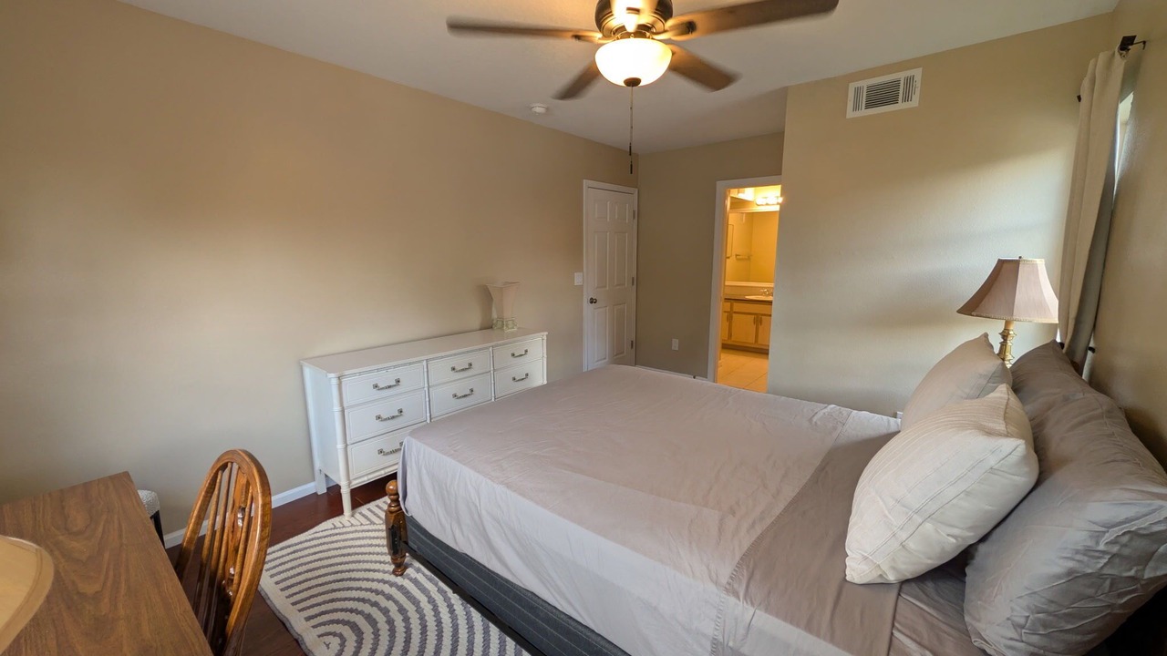 Photo of Bedroom in Orlando