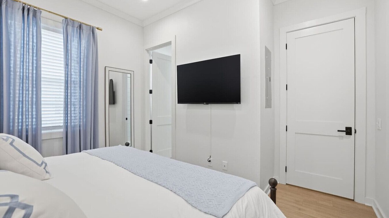 Photo of Bedroom in Pass Christian