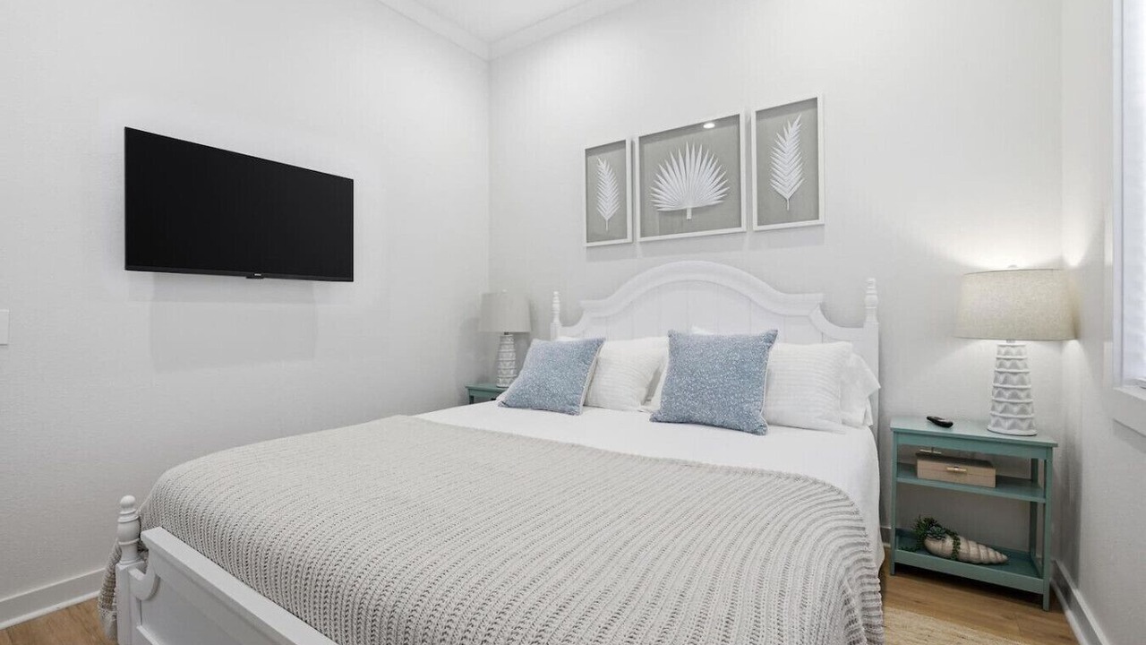 Photo of Bedroom in Pass Christian