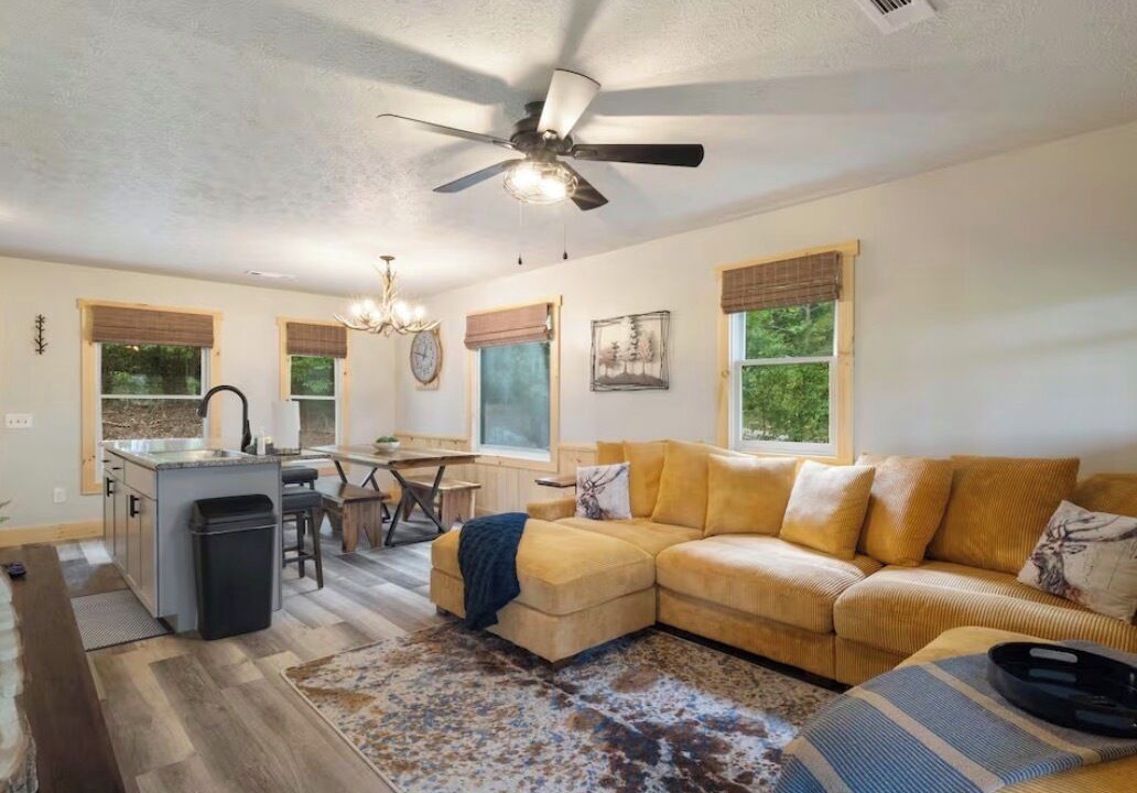 Photo of Livingroom in My Mountain