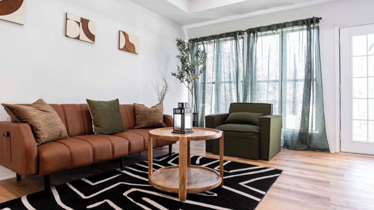 Photo of Livingroom in College Park