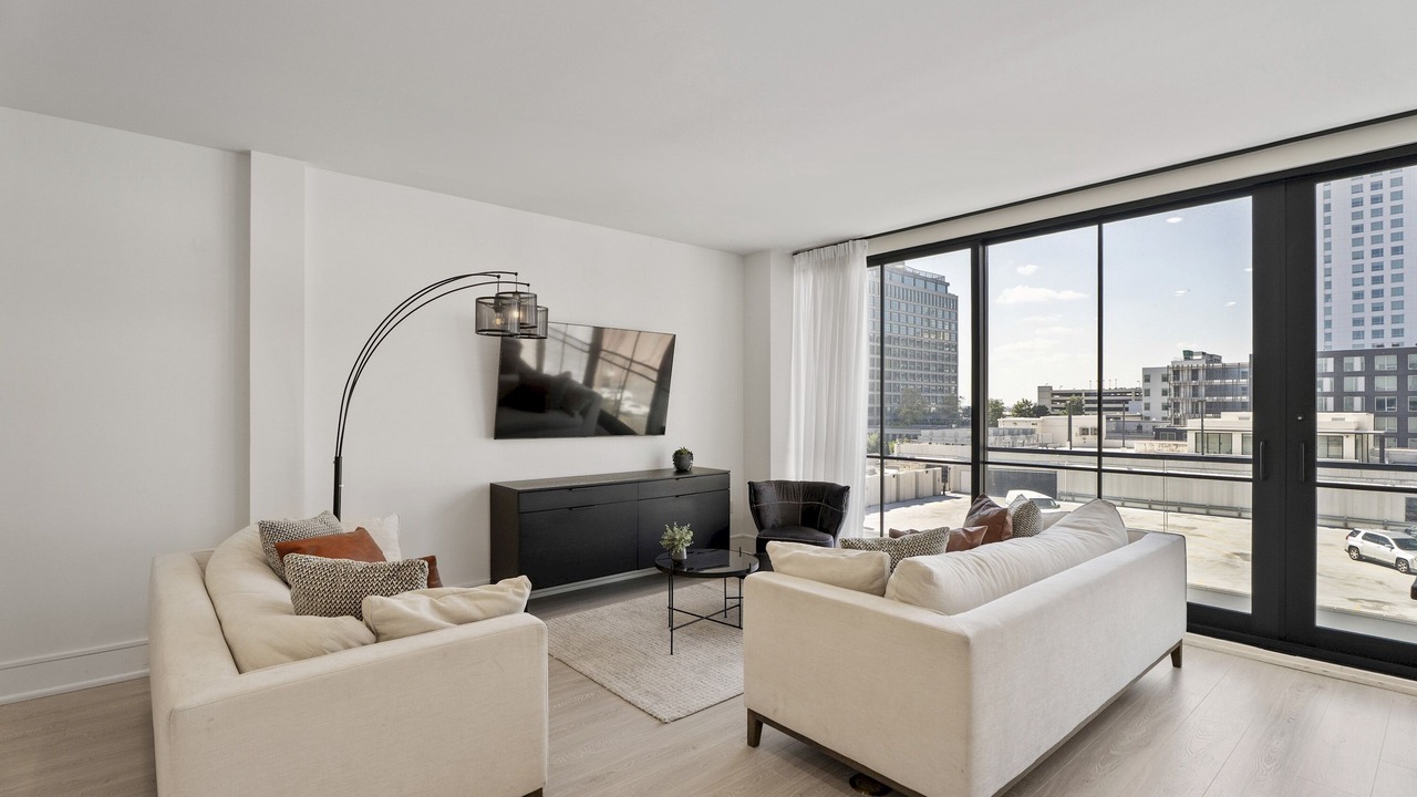 Photo of Livingroom in Central Business District