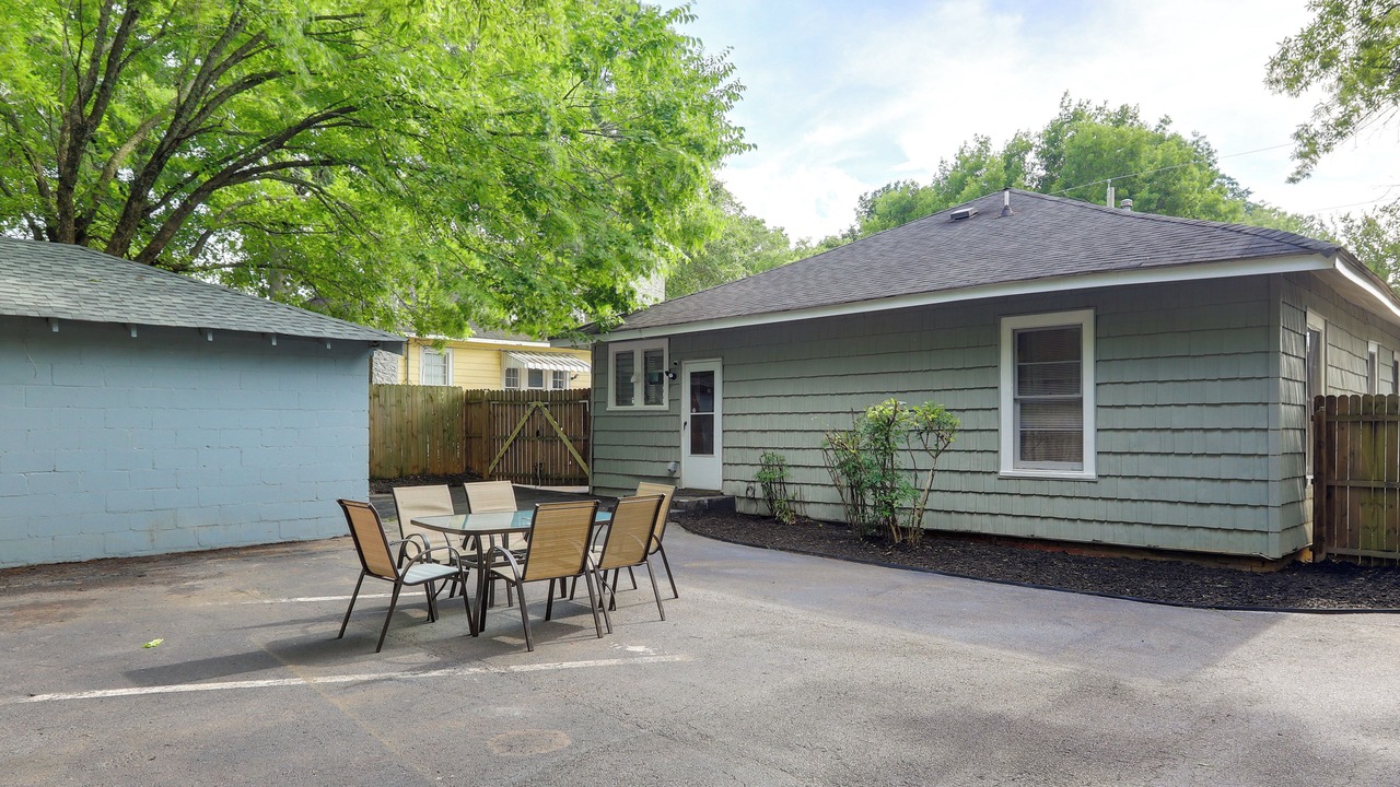 Photo of Outdoor in Griffin