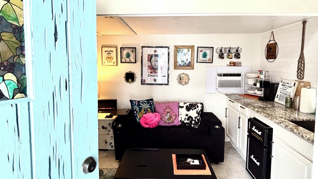Photo of Livingroom in Sunny Shores
