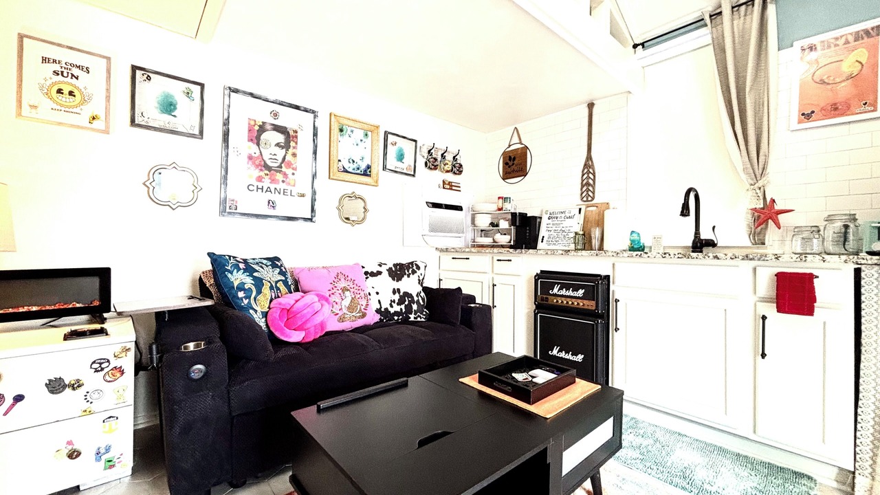 Photo of Livingroom in Sunny Shores