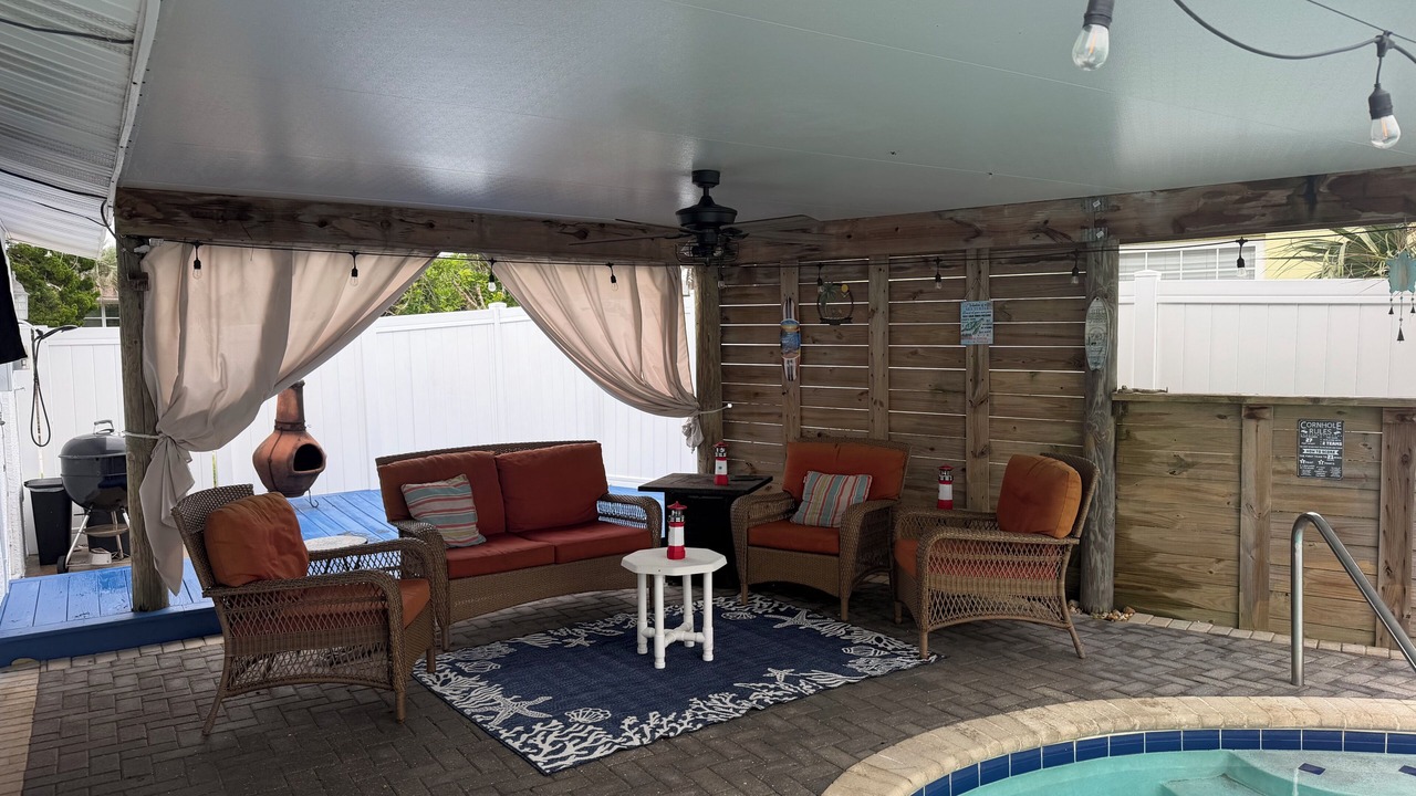 Photo of Patio Balcony in Oceanside Estates