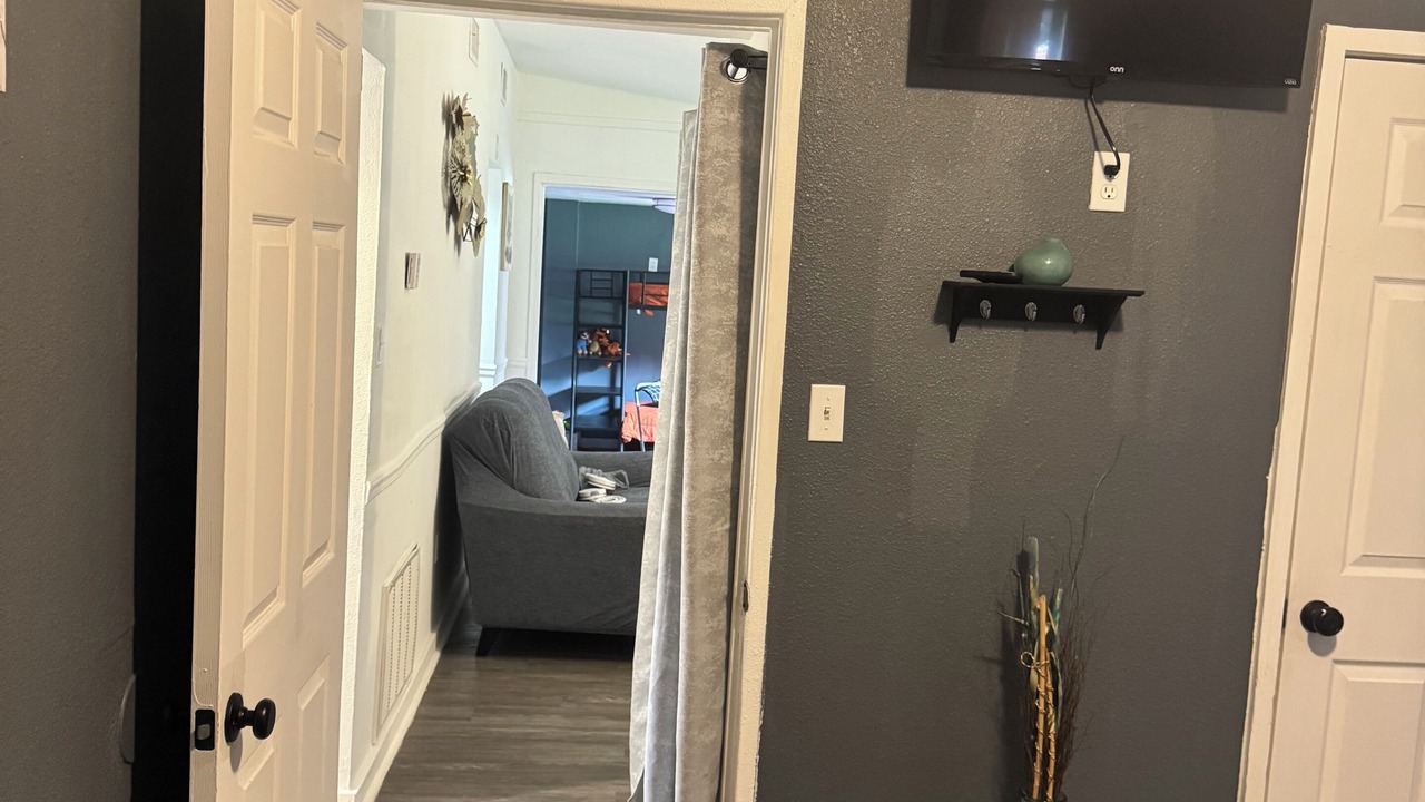 Photo of Bedroom in Cantonment