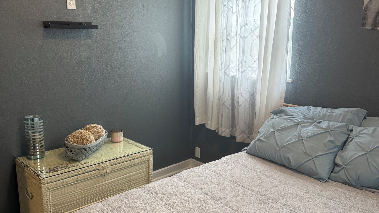 Photo of Bedroom in Cantonment