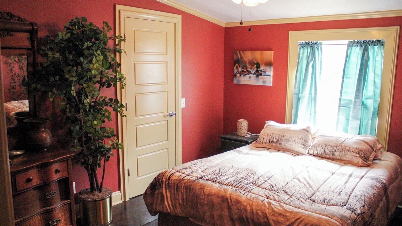 Photo of Bedroom in Sneads
