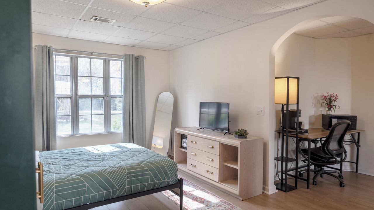 Photo of Bedroom in Mableton