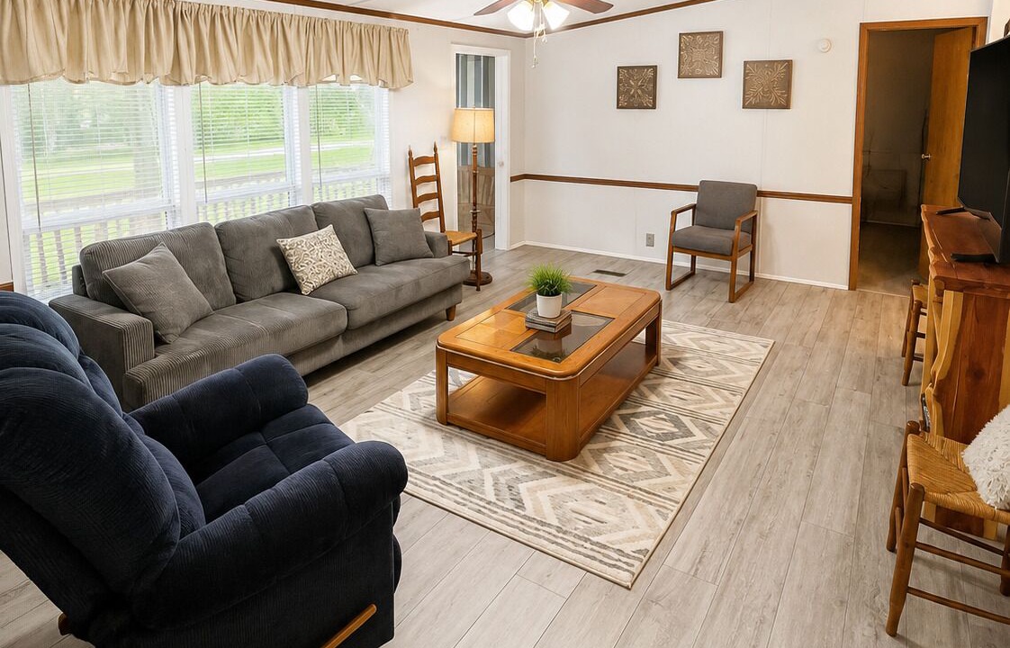 Photo of Livingroom in Dowling Park