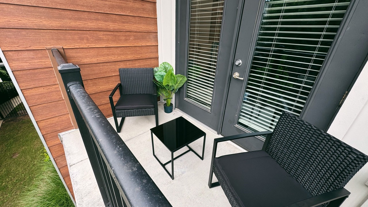 Photo of Patio Balcony in Lindbergh