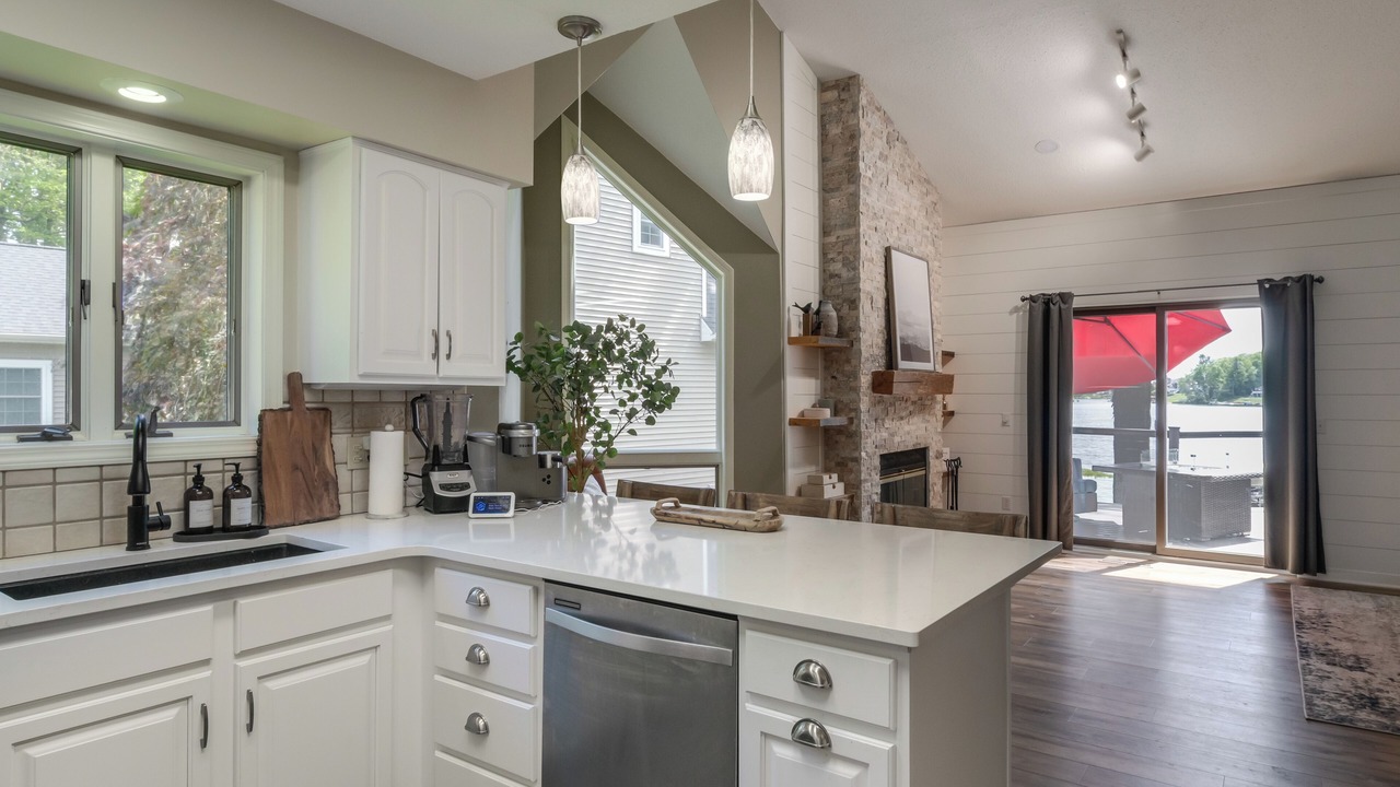 Photo of Kitchen in Canadian Lakes