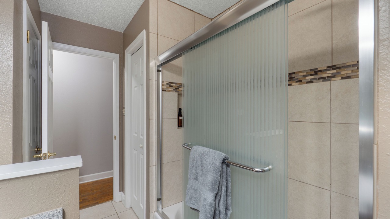 Photo of Bathroom in Mary Esther