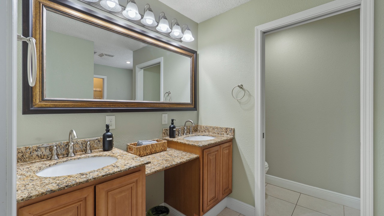 Photo of Bathroom in Mary Esther