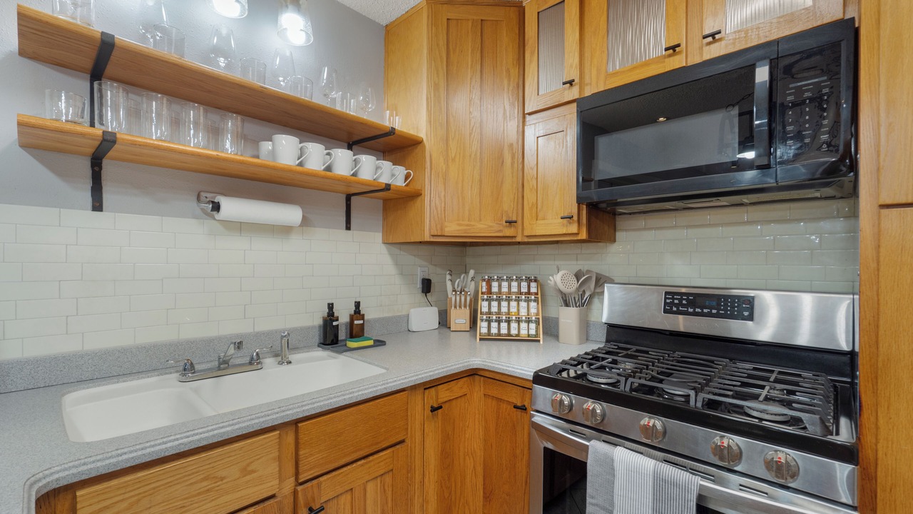 Photo of Kitchen in Mary Esther